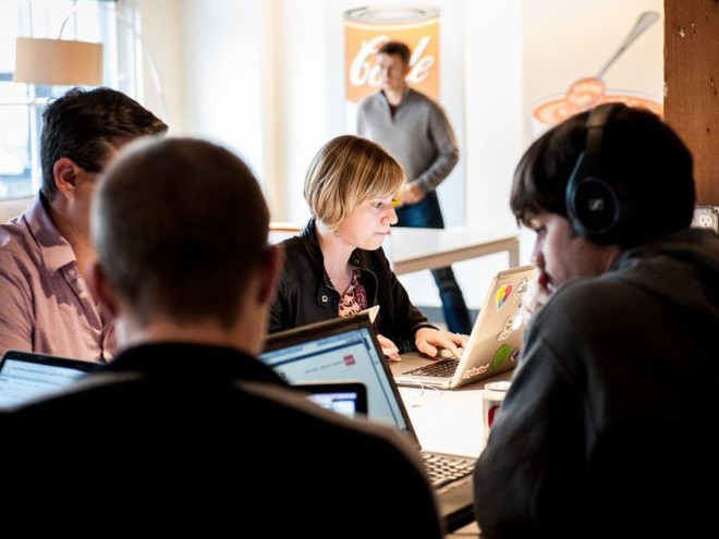 Kĩ sư phần mềm trưởng (211.825 USD/năm): Vị trí này ở Apple sẽ yêu cầu khả năng sử dụng nhiều ngôn ngữ lập trình cùng nhiều công cụ khác nhau.