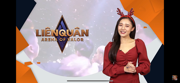 Nửa cuối năm 2019, một dấu mốc quan trọng của Phương Thảo chính là bén duyên với thể thao game và trở thành một trong những bóng hồng của làng eSports Việt. Đội tuyển eSports mà Phương Thảo yêu thích nhất chính là Team Flash.