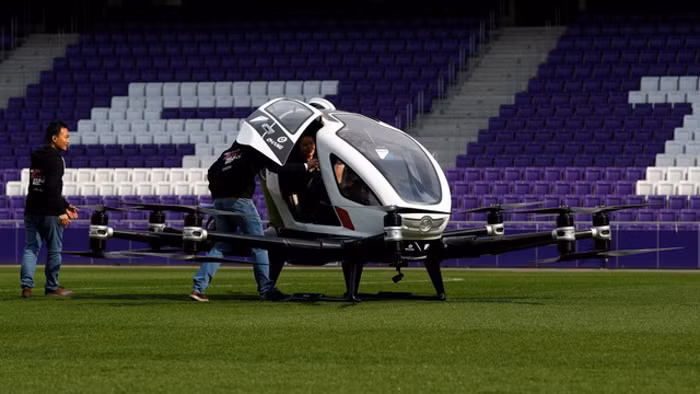 EHang hôm 27/5 thông báo họ đã xin được giấy phép từ Cục Hàng không Dân dụng Trung Quốc (CACC) để dùng drone vận chuyển hàng hóa.