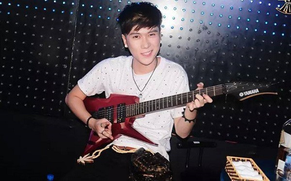 Theo SocialBlade. "ông hoàng nhạc chế Việt" có thể kiếm được số tiền ước tính từ khoảng 28.800 USD – 460.300 USD/năm (tức 680 triệu đồng – 10,8 tỷ đồng/năm), với tổng hơn 1,32 tỷ lượt xem.