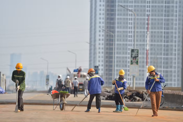 Dự án sửa chữa mặt cầu Thăng Long do Tổng cục Đường bộ VN làm chủ đầu tư với tổng mức đầu tư 269 tỷ đồng.