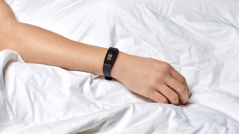 Realme band nổi bật từ việc nó được tích hợp cảm biến theo dõi nhịp tim, hỗ trợ kháng nước, chống bụi đạt tiêu chuẩn IP68 và giá bán khá phải chăng.