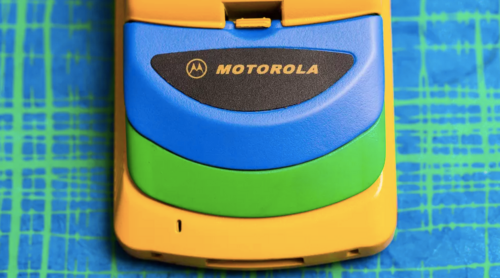 StarTAC cũng là một trong những điện thoại đầu tiên trên thế giới có các mô tơ rung và nhờ thế người dùng có thể nhận biết cuộc gọi của mình một cách yên lặng.