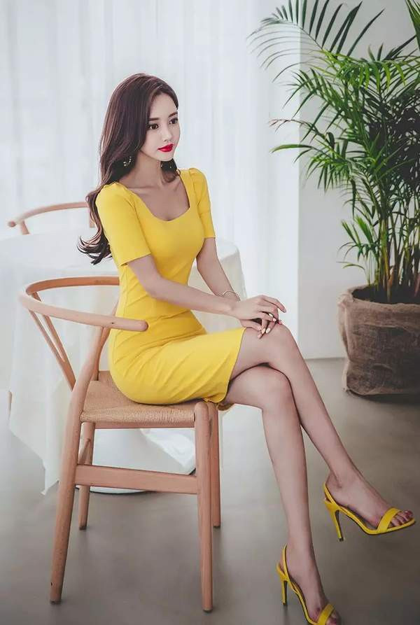 Son Yoon Joo gây thương nhớ với gương mặt xinh đẹp, toát lên vẻ trong sáng, tràn đầy sức sống.