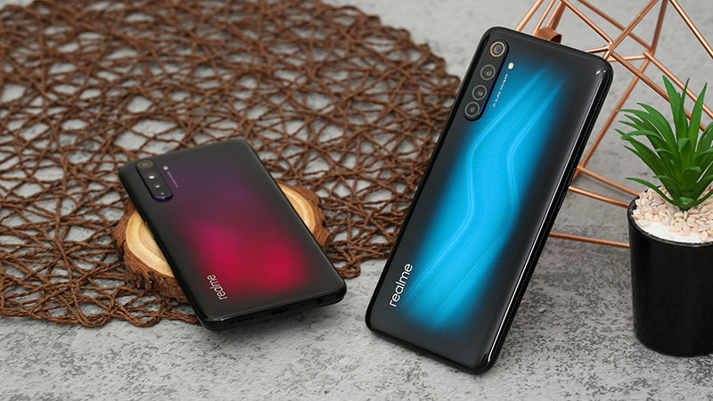 . Vị trí số 5 không ai khác ngoài cái tên đang rất HOT trên thị trường, Realme 6 Pro. Đây là chiếc smartphone được nhiều người nhắc tới trong thời gian qua ngoài việc sở hữu cấu hình tốt, trải nghiệm trên màn hình 90Hz cũng là một điểm đáng để lựa chọn.
