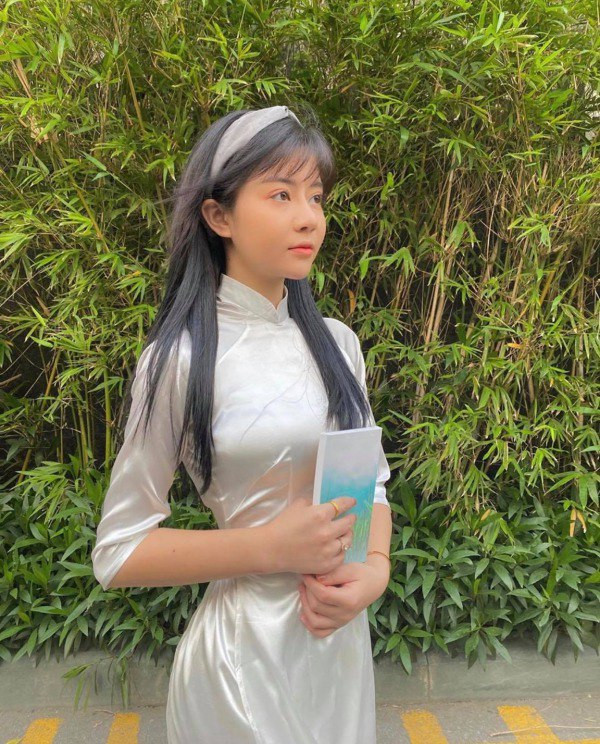 Sau một thời gian gắn bó với công việc streamer, Trang Banana đã thu hút được một lượng fan hâm mộ vô cùng đông đảo.