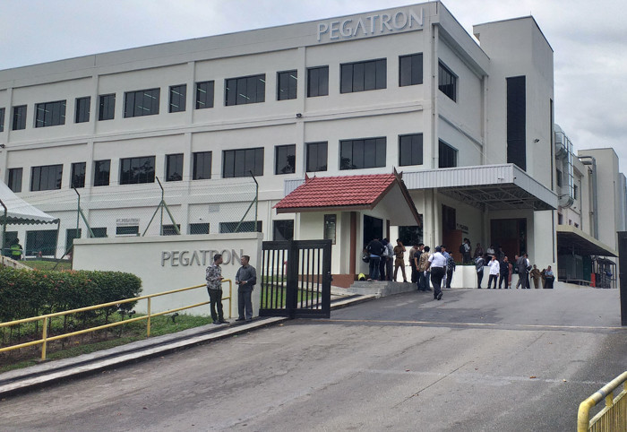 Thời gian tới đây, cả Foxconn và Pegatron sẽ cùng bắt tay vào sản xuất tai nghe AirPods tại Việt Nam