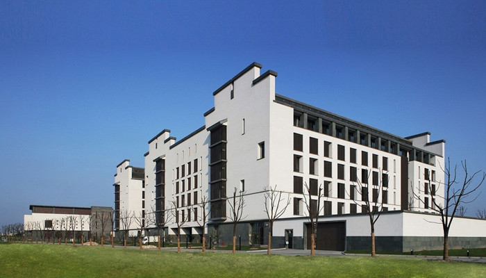 Tập đoàn Pegatron là một công ty sản xuất điện tử của Đài Loan, chủ yếu phát triển điện toán, truyền thông và điện tử tiêu dùng cho các nhà cung cấp có thương hiệu, nhưng cũng tham gia vào việc phát triển, thiết kế và sản xuất các thiết bị ngoại vi và linh kiện máy tính.