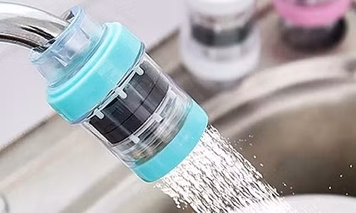 Nhóm sau đó đã thử nghiệm thêm nhiều các phiên bản khác nhau của màng nhựa tái chế này, đặc biệt là việc bổ sung thêm một loại polymer. Bộc lọc cho thấy hiệu quả rất tốt và nó có thể loại bỏ các phân tử khỏi chất lỏng có kẽ rỗng từ 35-100nm. Không chỉ có tác dụng lọc hóa chất, những bộ lọc làm từ nhựa tái chế này hoàn toàn có thể ứng dụng để sản xuất các máy lọc nước trong tương lai.