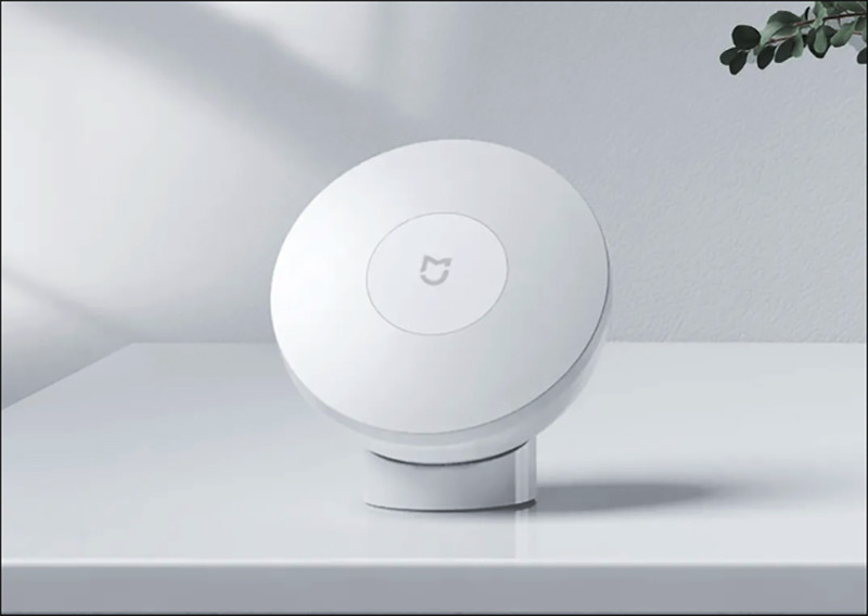 MIJIA Night Light 2 phiên bản mới cũng hỗ trợ kết nối Bluetooth và có thể điều khiển từ xa thông qua ứng dụng MIJIA được cài trên smartphone. Giá chiếc đèn này khoảng 165.000 đ.