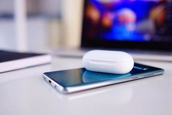 Hiện tại, đó là tất cả những gì được tiết lộ về Samsung Galaxy Buds Bean. Tai nghe này đang trong giai đoạn kiểm tra kỹ thuật.