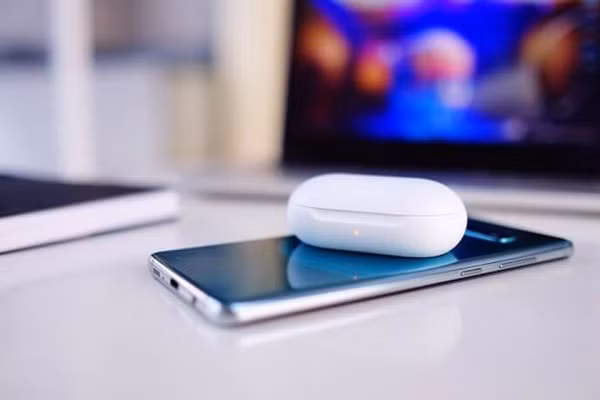 Hiện tại, đó là tất cả những gì được tiết lộ về Samsung Galaxy Buds Bean. Tai nghe này đang trong giai đoạn kiểm tra kỹ thuật.