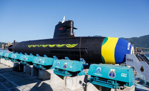 Hải quân Brazil đã phát triển một lớp tàu ngầm hạt nhân của riêng mình từ năm 2008. Việc đóng con tàu được đặt tên là "Alvaro Alberto" đã chính thức tiến hành từ năm 2018.