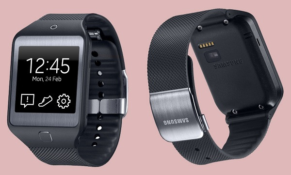 Ngoại hình không quá xuất sắc, chạy hệ điều hành Tizen OS, ít ứng dụng khiến đồng hồ Samsung Gear 2 không phải là sự lựa chọn đối với các fan công nghệ. Chưa kể, giá cả của sản phẩm này không hề rẻ.