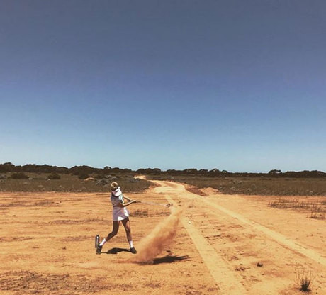 Các lỗ mới được xây dựng có các vùng tee và green sử dụng cỏ nhân tạo, cùng với cảnh quan sa mạc tự nhiên sẵn có.