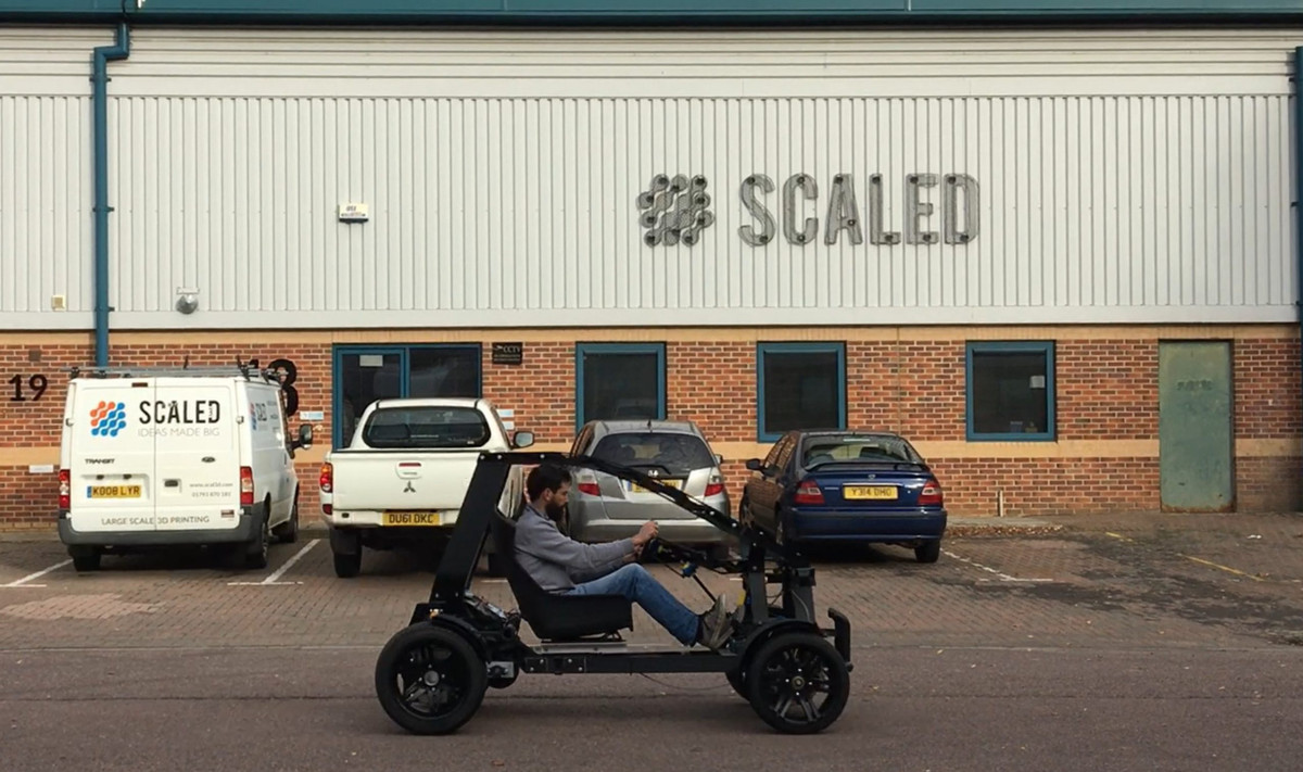 Chameleon đang trải qua những bài kiểm tra khắt khe. Hiện nó có thể chạy 30 phút sau một lần sạc.