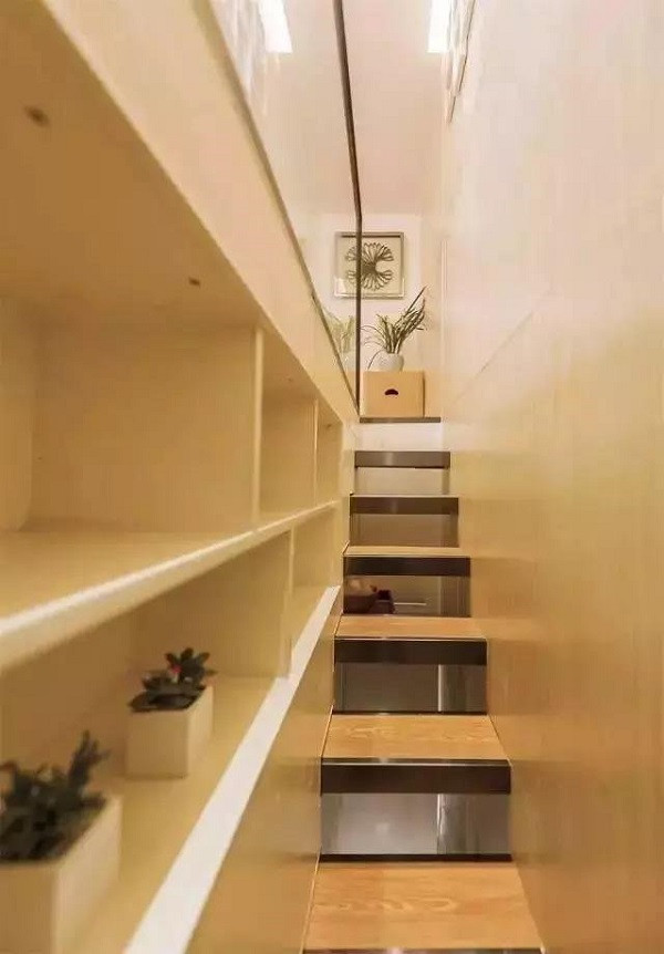 Ngỡ ngàng màn biến hóa nhà cổ 130 năm, chỉ 19 mét vuông cho 5 người ở - Hình 12 Ngo ngang man bien hoa nha co 130 nam, chi 19 met vuong cho 5 nguoi o-Hinh-12