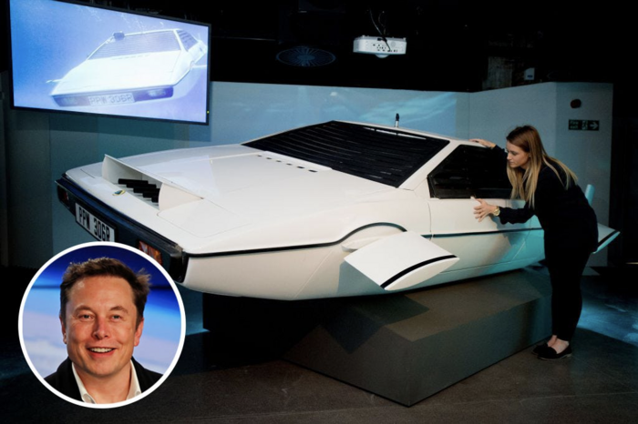 Là CEO của thương hiệu xe điện Tesla, không khó hiểu khi tỷ phú Elon Musk có niềm đam mê đặc biệt với phương tiện này. Năm 2013, vị tỷ phú chi 920.000 USD để mua một chiếc xe hơi kết hợp tàu ngầm từng xuất hiện trong phim Điệp viên 007 tại một cuộc bán đấu giá.
