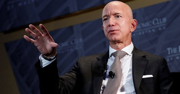 Việc đưa ra những quyết định sáng suốt và đúng đắn thường trở nên khó khăn hơn vào cuối ngày. Bởi vậy Jeff Bazos không bao giờ cố làm việc khi đã mệt mỏi.