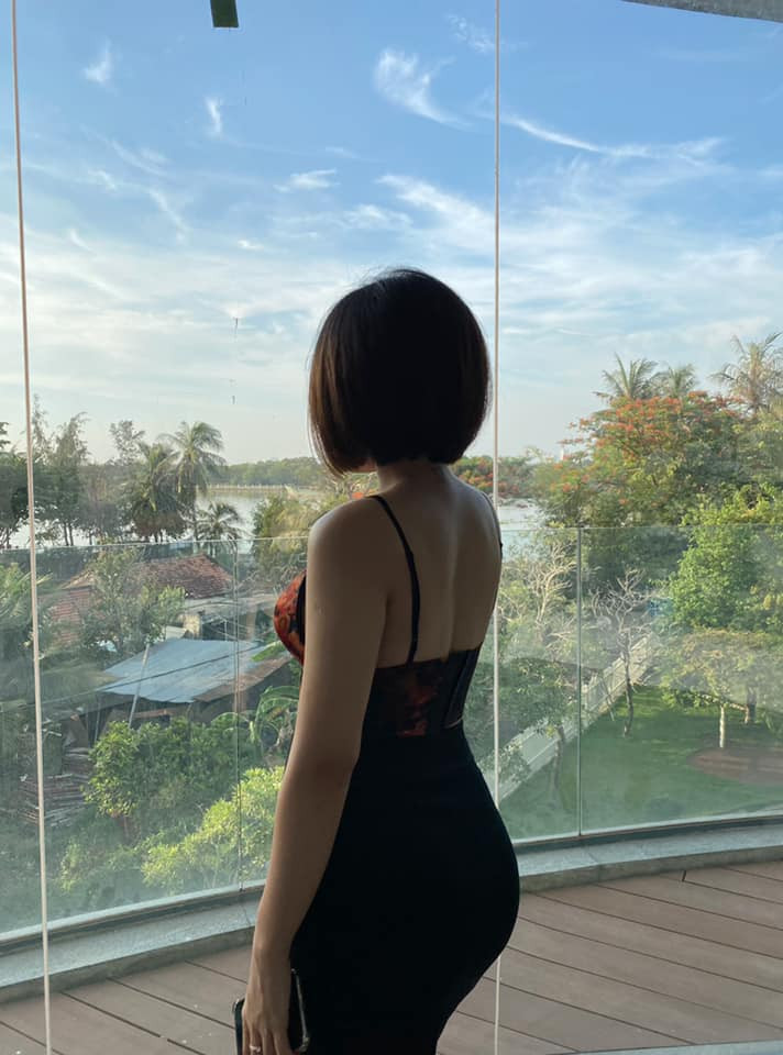 Trong dàn nữ streamer nổi tiếng hiện nay, Uyên Pu có thể xem là cô nàng sở hữu body đẹp nhất.