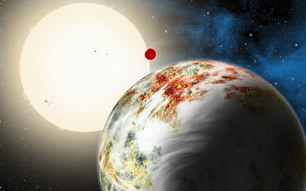 Siêu hành tinh (Godzilla of Earths) nằm cách chúng ta khoảng 560 năm ánh sáng, nặng gấp 17 lần Trái Đất và có đường kính gần 30.000 km. Ngoại hành tinh này cứng như đá và không phải là nơi lý tưởng để sinh sống bởi oxy và nước nếu tồn tại ở Kepler-10c sẽ ngay lập tức chuyển thành chất rắn.