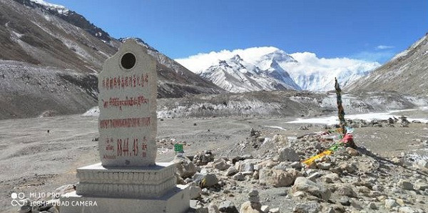 Những bức ảnh chụp đỉnh Everest bởi Mi 10 Pro đã cho thấy điều đó.