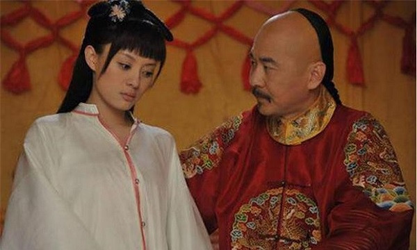 'Ban tay ngam' trong cong cuoc 'mang thai rong' cua phi tan nha Thanh-Hinh-2