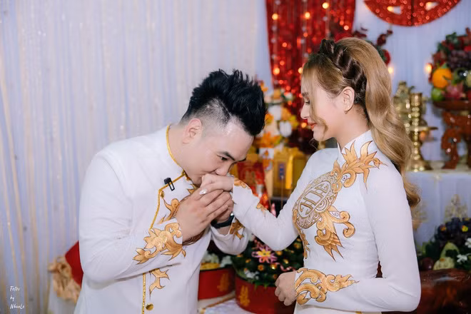 Streamer Xemesis là một trong "Tứ hoàng streamer" nên số lượng người theo dõi lúc bấy giờ thuộc hàng đầu.