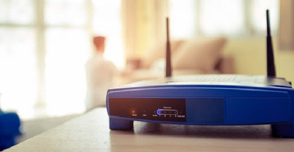  Thay đổi thông tin đăng nhập của router Wifi: Thay vì tên và mật khẩu quản trị mặc định, hãy thay đổi toàn bộ. Bạn có thể sử dụng trình kiểm tra mật khẩu của bên thứ 3 để chắc chắn rằng bạn đã chọn một mật khẩu mạnh.