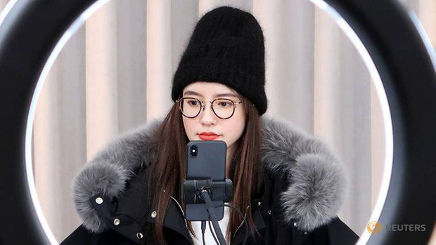 Trương Đại Dịch vốn đã là một hot girl nổi tiếng và cũng là một gương mặt đáng gờm trong làng livestream bán hàng trực tuyến của Trung Quốc.