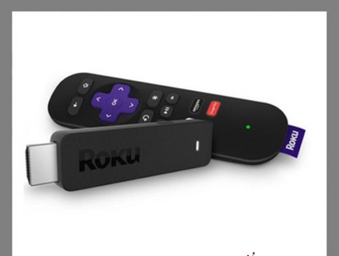 Nếu phòng khách được xem như là nhà của bạn trong một chuyến đi một hoặc 2 tuần và bạn muốn quay lại đây sau một ngày tham quan để xem YouTube thì không gì thích hợp hơn một thiết bị Roku. Thanh phát trực tuyến mới nhất của công ty này hỗ trợ các video ở chuẩn 1080p. Hơn nữa, Roku không chiếm quá nhiều không gian và có thể dễ dàng gắn vào cổng USB của TV.