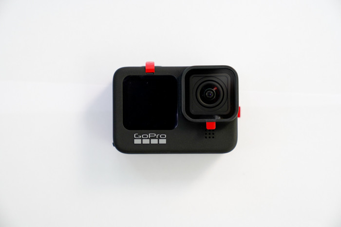 GoPro đã cải thiện độ phân giải từ 12MP lên 20MP trên Hero 9 Black và lần đầu tiên có thêm lựa chọn quay video độ phân giải 5K (tuy nhiên mới chỉ quay được ở 30fps, so với 60fps trên video 4K).