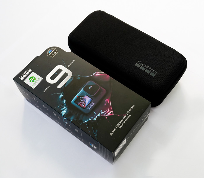 Tại TECHSPOT (Hàng Bài, Hà Nội), sản phẩm hiện đang có giá 11.990.000 đồng.