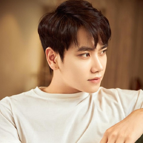 Ngoại hình điển trai, đậm chất ngôn tình Đặng Trần Nhậm lại còn rất biết cách "thả thính" khiến fan nữ "ôm tim" vì quá ngọt ngào. 