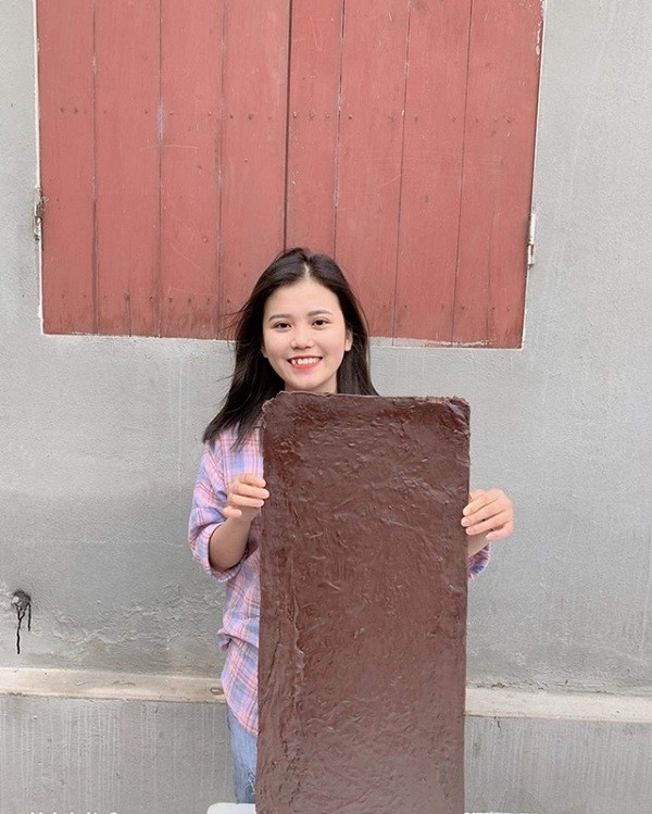 Các video của Thanh Lương Vlog luôn có sự xuất hiện của anh trai Hưng Vlog hoặc bà Tân và đạt đến cả vài triệu view, cho thấy sức hút không nhỏ của ''gia đình vlog'' này.