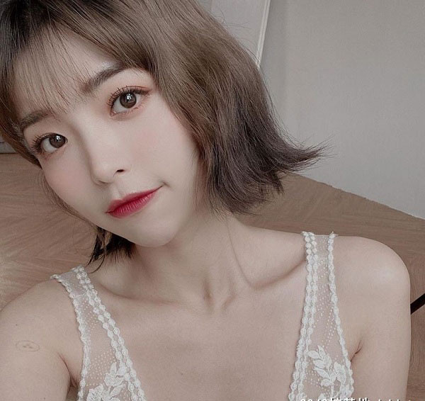 So sánh với hình ảnh xinh lung linh của Ah Yuan hiện tại, một số người không khỏi thất vọng nhưng cái kết mới khiến tất cả phải bất ngờ.