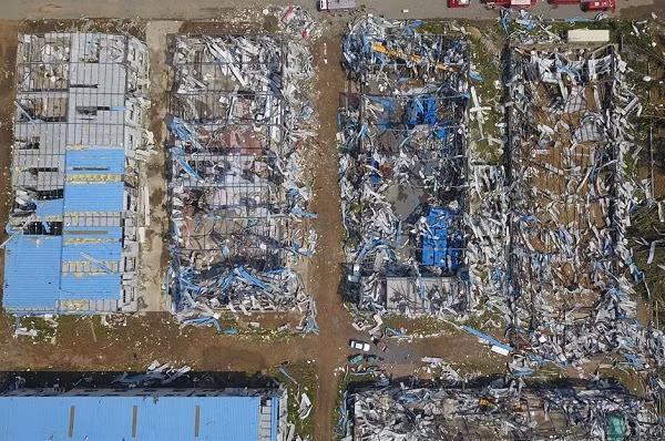 Lốc xoáy tại Kaiyuan ở phía đông bắc Trung Quốc, vào tháng 7/2019 để lại khung cảnh hoang tàn.