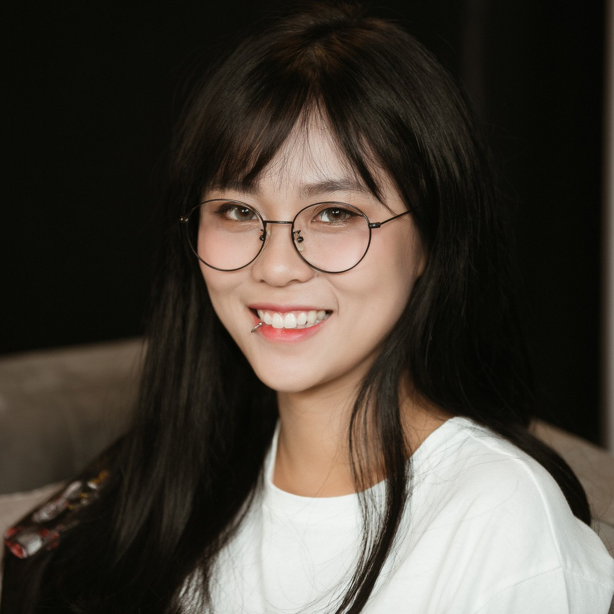 Kênh YouTube của MisThy đã có 5,6 triệu người theo dõi, hơn 1,2 tỷ lượt xem