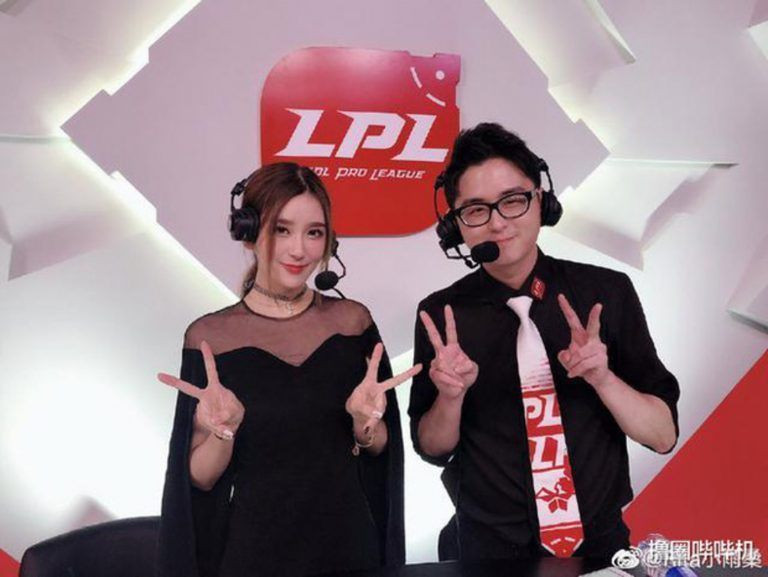 Không chỉ sở hữu nhan sắc ngọt ngào, Rita còn là một cao thủ LMHT thực thụ, từng tham gia rất nhiều giải đấu nghiệp dư, đồng thời là gương mặt đại diện của nhiều thương hiệu gaming gear nổi tiếng.