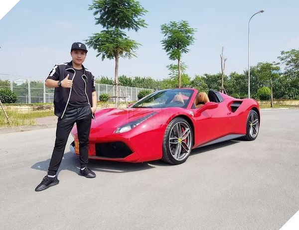 Nhiều người hy vọng Youtuber này sẽ có một cuộc lột xác sau thời gian ở ẩn để mang đến những sản phẩm ý nghĩa thật sự, thay vì những chiêu trò bất chấp nguy hiểm để câu view như trước.