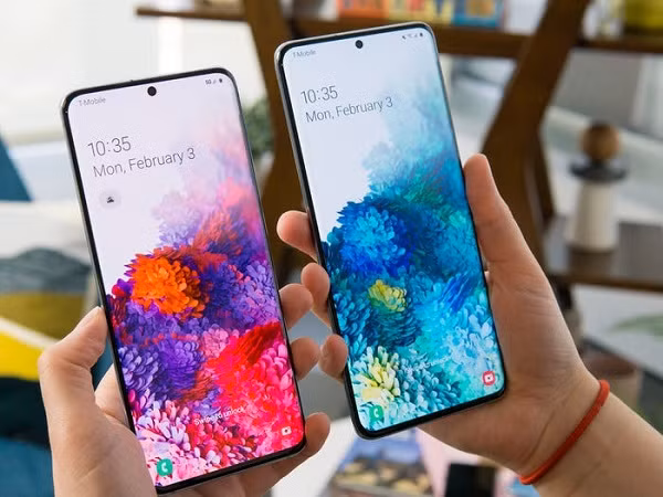  Màn hình làm tươi 120Hz: Người dùng có thể tăng tốc độ làm tươi màn hình của Galaxy S20, S20 Plus và S20 Ultra lên tới 120Hz để hệ điều hành mượt mà hơn, trong khi tốc độ làm mới của hầu hết điện thoại thông minh là 60Hz. Các mẫu iPad Pro của Apple có thể làm mới ở tần số 120Hz thông qua tính năng ProMotion, nhưng iPhone thì không có chức năng này. Ảnh: BI 