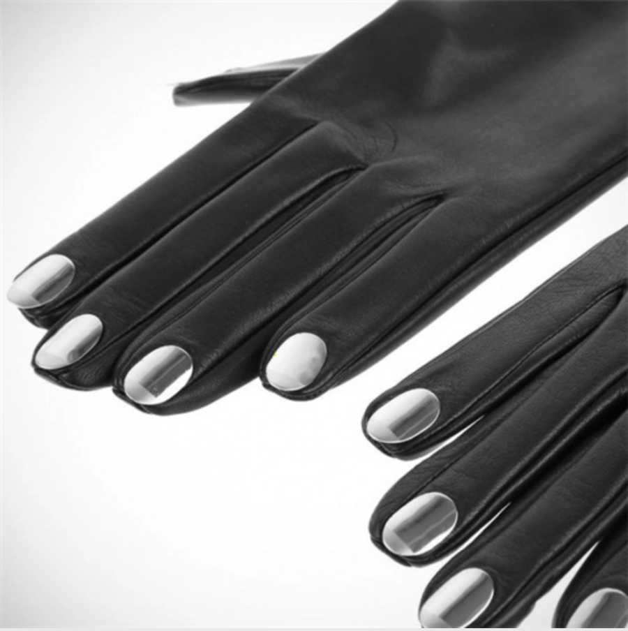 Bạn là người theo chủ nghĩa "không móng tay"? Tuy nhiên, việc mở đồ, cậy nắp luôn khiến bạn khó chịu vì khiến tay bạn đau? Vậy thì đích thị găng tay này dành cho bạn rồi.