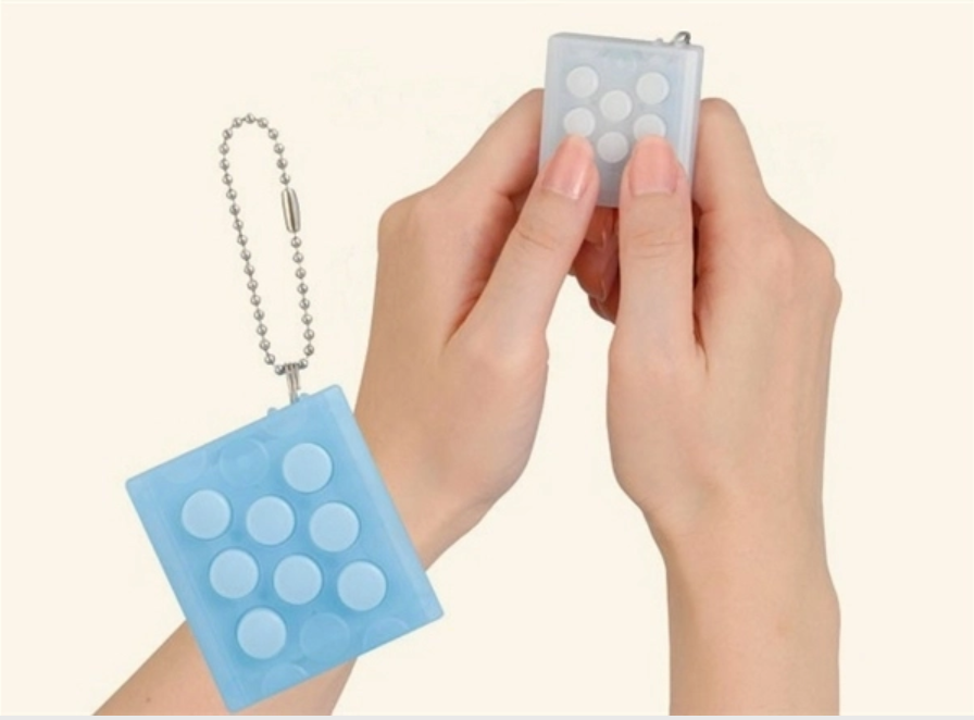 Sản phẩm mang cảm hứng từ những bọc bong bóng sản phẩm, dành cho việc xả strees rất tốt.