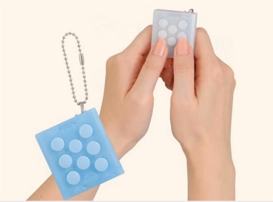 Sản phẩm mang cảm hứng từ những bọc bong bóng sản phẩm, dành cho việc xả strees rất tốt.