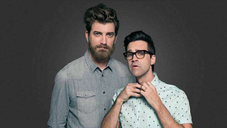 Bộ đôi YouTube Rhett and Link có khoảng 41,8 triệu người đăng ký. Kênh của họ thu được 20 triệu USD và 19 tỷ lượt xem. Nội dung của kênh xoay quanh những câu chuyện hàng ngày của hai nhà sáng tạo nội dung theo phong cách hài hước.