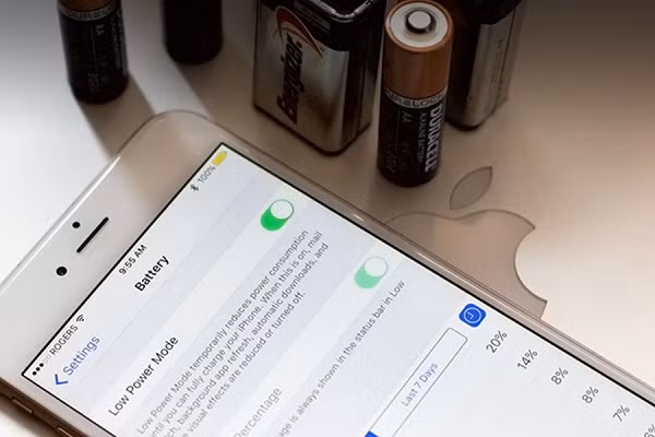 Một trong những cách đơn giản nhất để kéo dài thời lượng pin iPhone là kích hoạt chế độ nguồn điện thấp (Low Power Mode). Chế độ này sẽ hạn chế các dịch vụ không cần thiết để duy trì dung lượng pin.