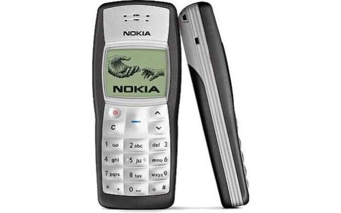 Cũng với doanh số 250 triệu máy, Nokia 1100 đánh dấu thời kì hoàng kim của Nokia với những chiếc điện thoại cơ bản. Chiếc điện thoại thứ 1 tỷ được bán ra của Nokia chính là một chiếc Nokia 1100 vào năm 2005 cho một khách hàng ở Nigeria.