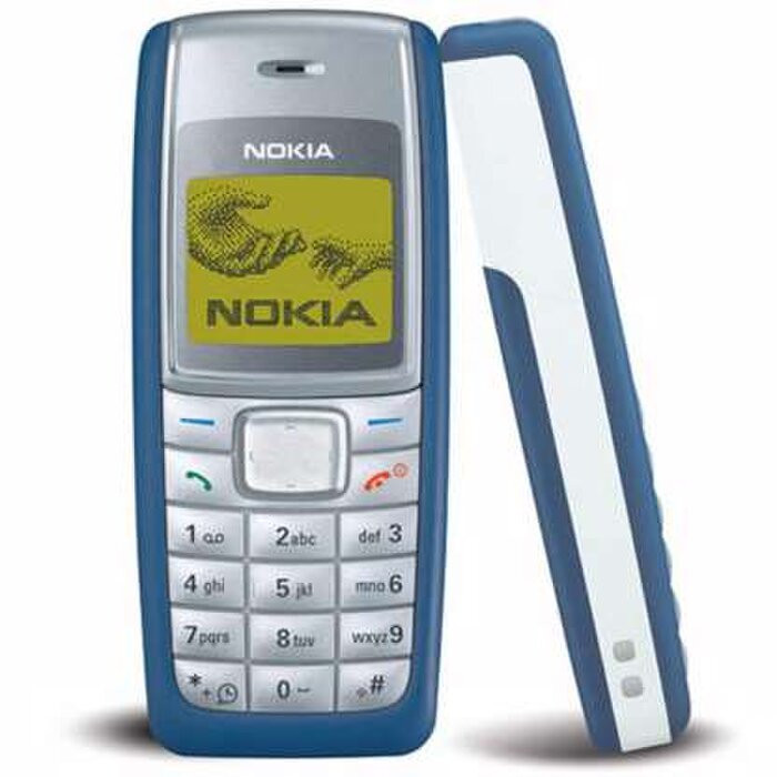 Có doanh số bán ra đạt 250 triệu máy, Nokia 1110 xuất sắc cán đích thứ 2 trong danh sách những chiếc điện thoại bán chạy nhất mọi thời đại. Chiếc điện thoại này được nhiều người yêu thích bởi thời lượng pin khủng cùng cảm giác phím bấm của bàn phím T9 rất tuyệt vời.