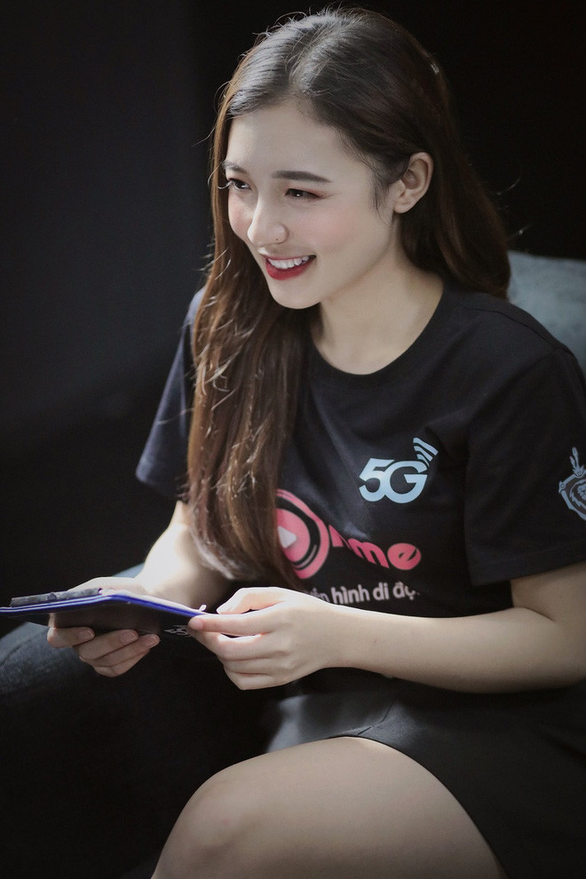 MC Phương Thảo (Vũ Phương Thảo) là gương mặt nhận sự yêu mến lớn trong cộng đồng Liên Quân Mobile.