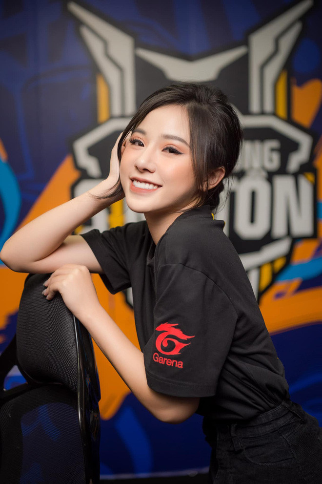 Trang cá nhân của Minh Anh hiện có hơn 58.000 người theo dõi.